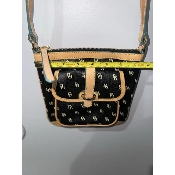 Dooney & Bourke MONOGRAMMED TAN BLACK LEATHER‎ CROSSBODY BAG MINT P - Image 4