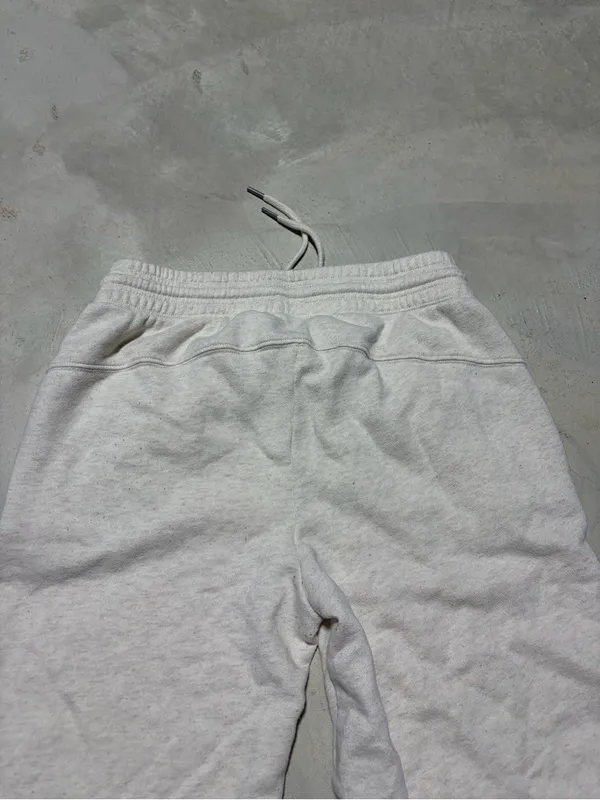 Aerie cream Cozy Jogger Sweatpants small - Image 6