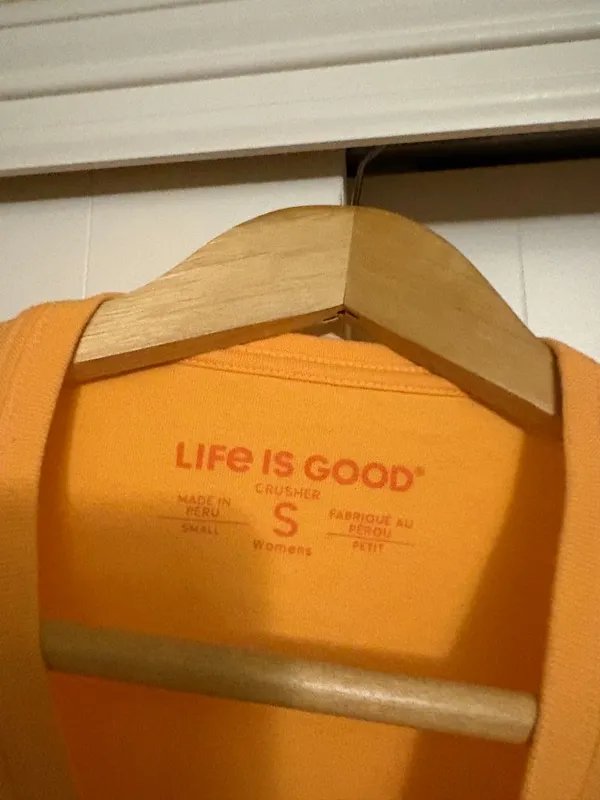 Life is Good Mama Bear T Shirt Pastel Orange Small Short Sleeve Crusher Cotton - Image 2