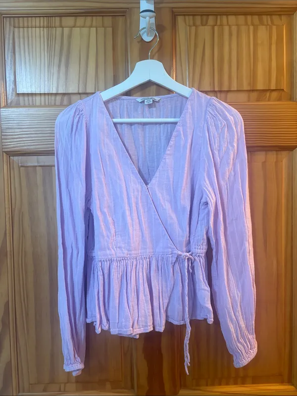 American Eagle Size Medium Lilac Purple Wrap Top - Image 2