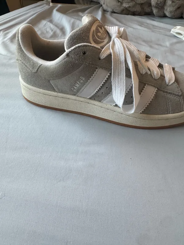 Adidas Shoes Campus - Image 3