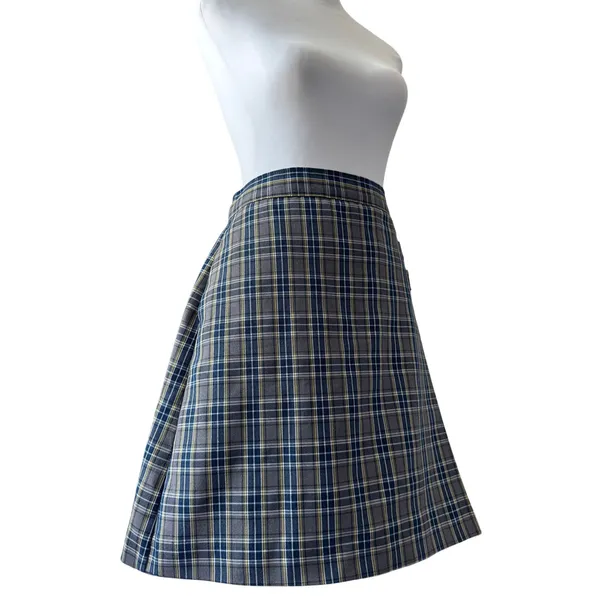 Vintage ‘90s Dennis Gray, Navy, Yellow & White Plaid Skort w/ Decorative Buckles - Image 4