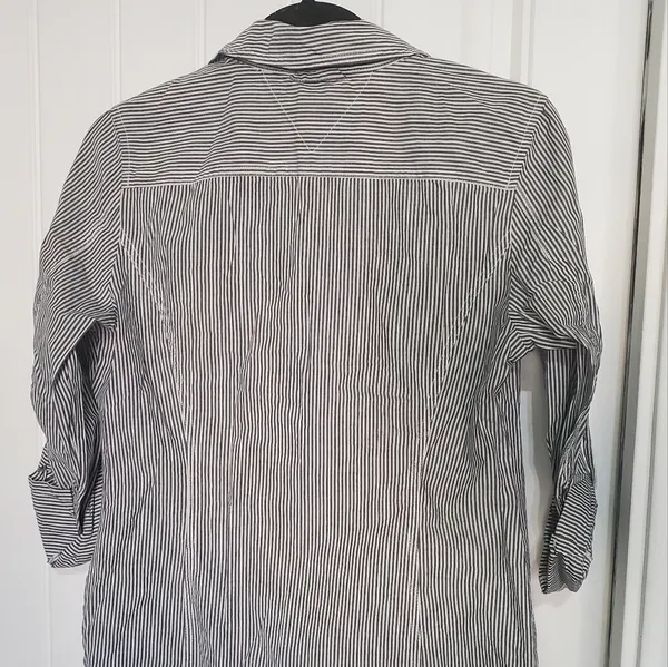 TOMMY Hilfiger  striped Blouse Size M - Image 4