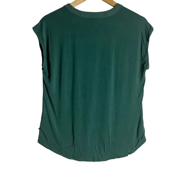 Banana Republic Solid Green Cap Sleeve V-Neck Crepe Popover Blouse Size Small - Image 9