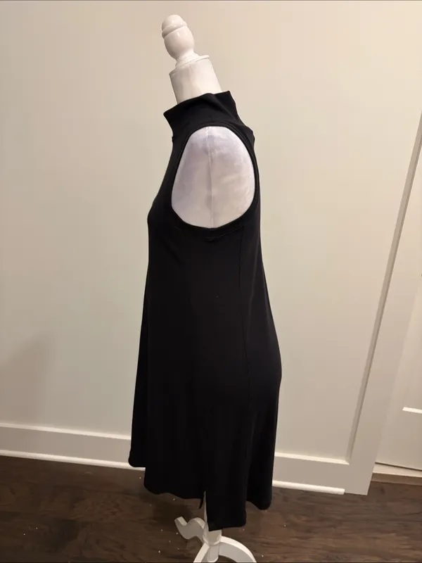 Lululemon Gone For The Week Dress Sz M - Image 7