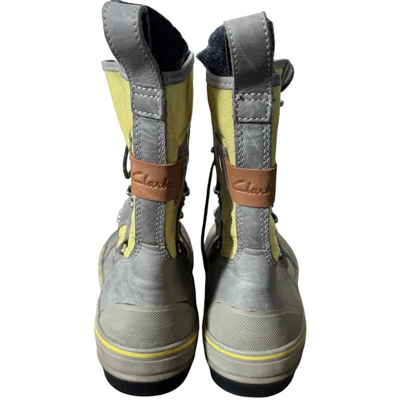 Clarks‎ Muckers Squall Boots Sz 10M Gray Yellow Leather Canvas Winter Waterproof - Image 3