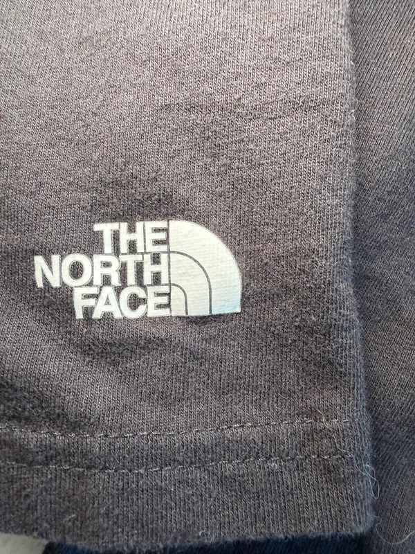 The North Face Girls Black Long Sleeves Crop Tee XL Sporty - Image 2