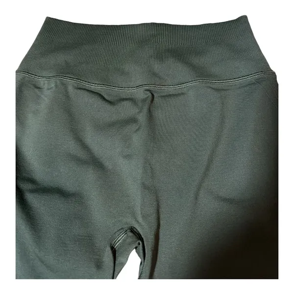 Lululemon Leggings Green Ribbed High Rise - Image 4