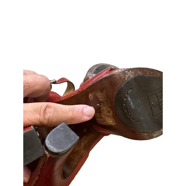 Frye women’s brown shoes/heels/pumps Samantha edition Authentic size 7M SKU 2829 - Image 12