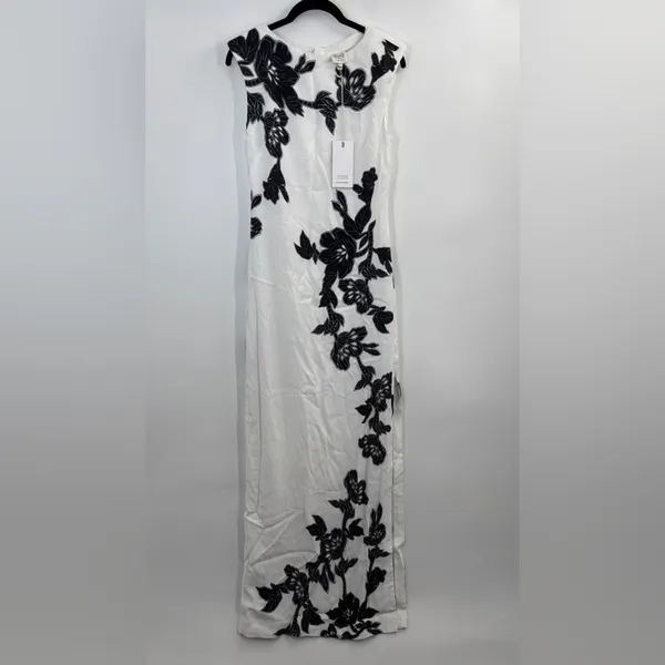 Hemant and Nandita Aahi Maxi Dress - Image 6