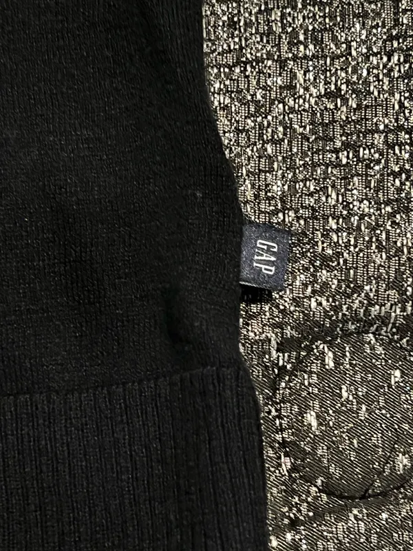 Womens XXL Gap V-Neck long sleeve sweater - Image 3