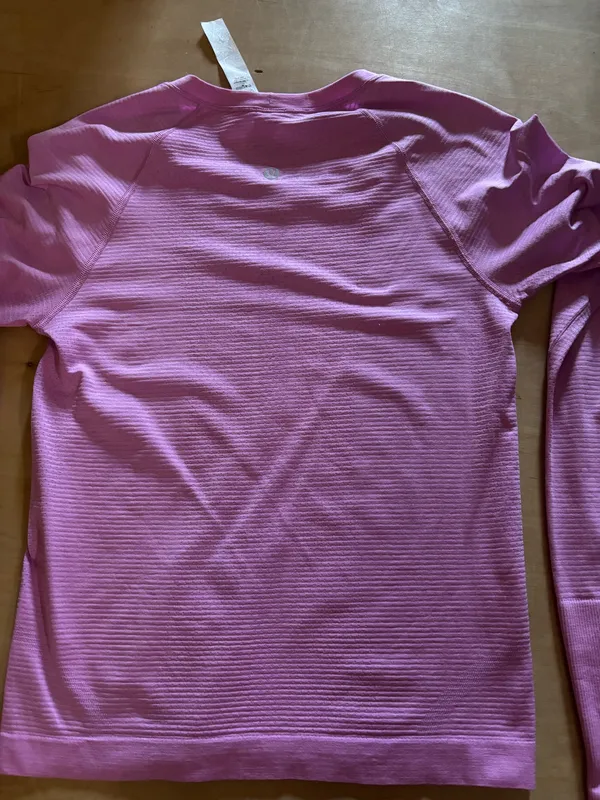 Lululemon Swiftly Sleeve - Image 3
