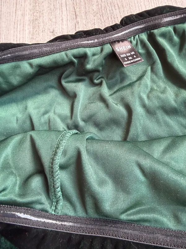 SHEIN Elegant Green Velvet Off-Shoulder Maxi Dress — Size S - Image 6