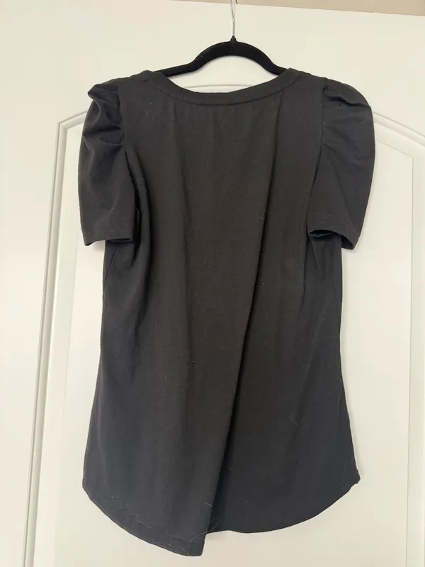 Black Short Sleeve Top - Image 2