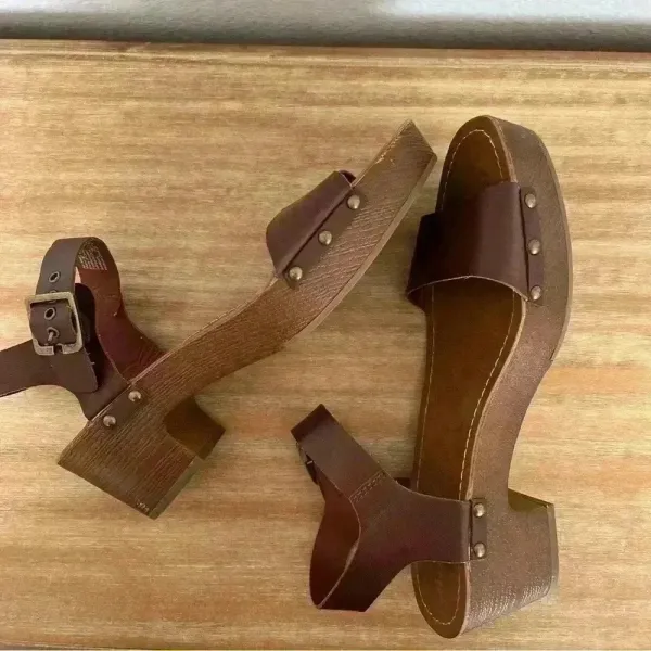 American Eagle 9.5 Women Brown Faux Wood Ankle Strap Clog Heel‎ Platform Sandals - Image 5