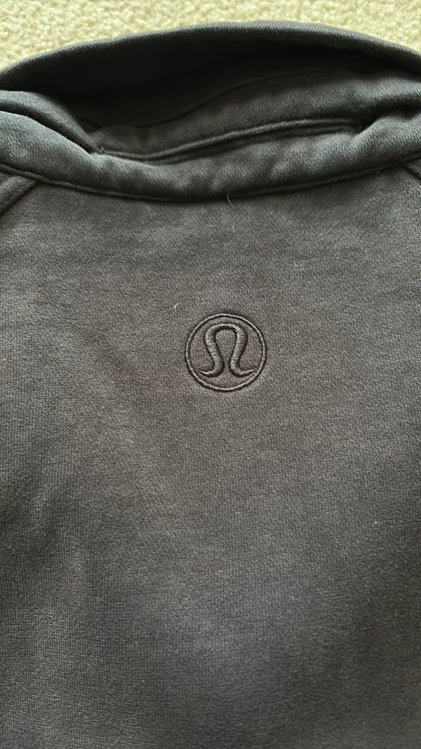 Lululemon Radiant Jacket II Black Women’s Thumb Holes Cowl Neck Zip 8 - Image 5
