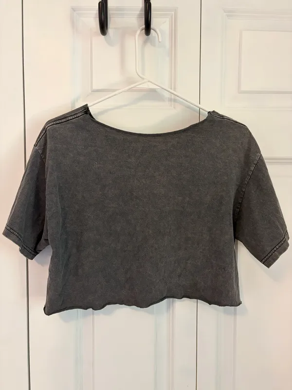 PacSun Off-The-Shoulder Crop Tee - Image 2