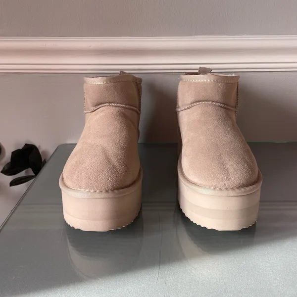 Dream Pairs Ankle Boots Tan Suede Platform Size:8 - Image 3
