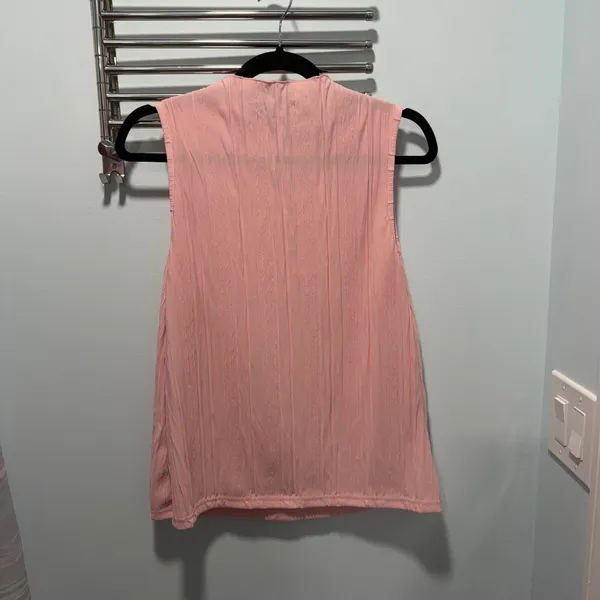 Lillusory Mock Neck‎ Sleeveless Pleated Top Pink Large Minimalist Work Office - Image 4