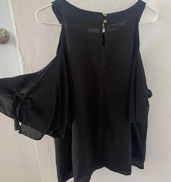 3 x $20 blouse Size 2X - Image 3