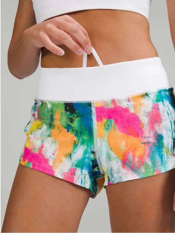Lululemon Speed Up Low-Rise Lined Short 2.5" No Limits White Multi / White - Image 10