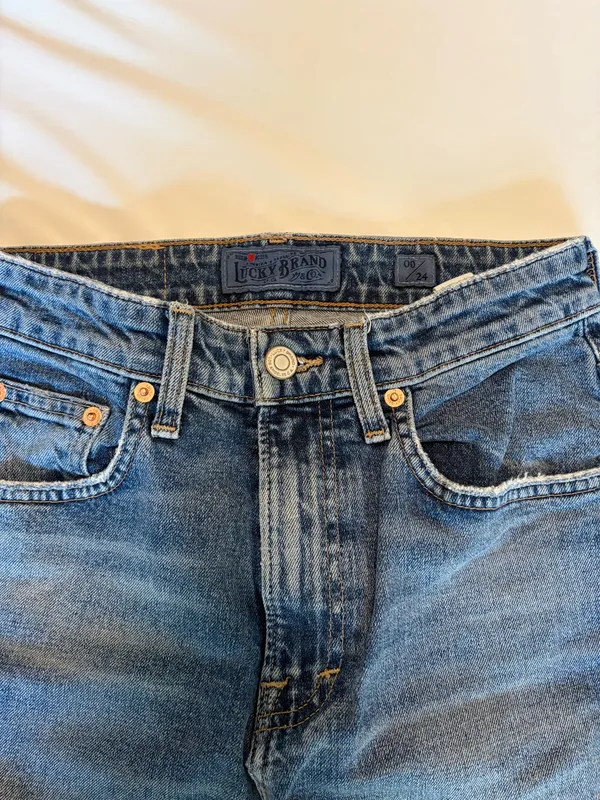 Lucky Brand Jeans - Image 2