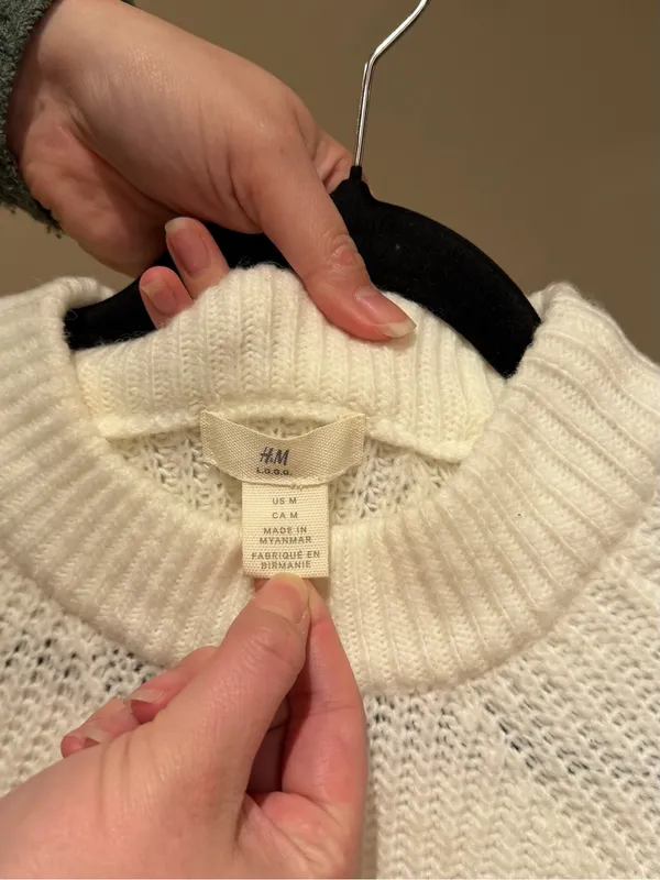 H&M White Knit Long Sleeve Sweater Dress - Image 3