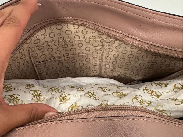 GUESS Blush Rose Saffiano Tote Bag - Image 6