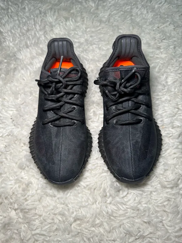Yeezy Boost 350 - Image 6
