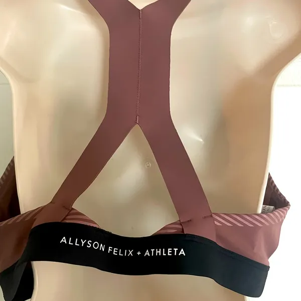 Allyson Felix + Athleta Sports Bra Size‎ XL - Image 2