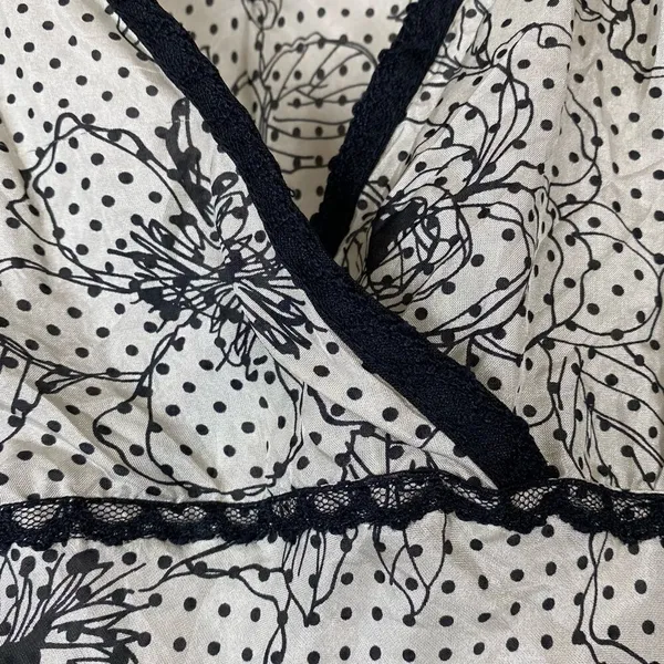 Vintage y2k Black & Silver Silk Surplice Tie Back Blouse - Image 3