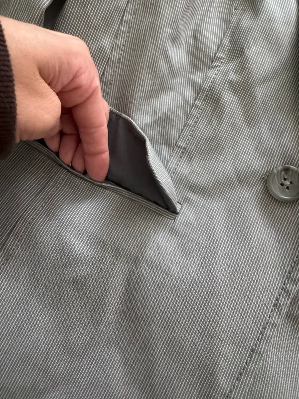 Banana Republic Grey Suit Jacket  - Image 4