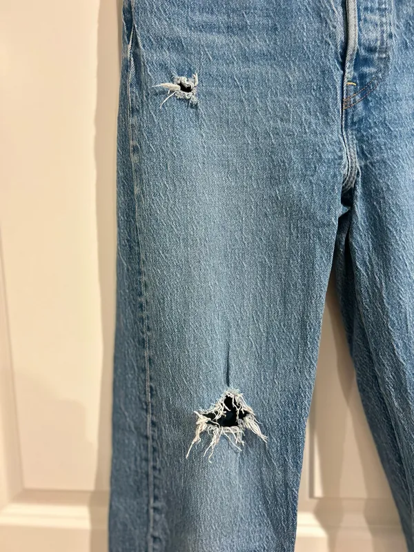 Levi’s Ribcage Straight Ankle Jeans - Image 9