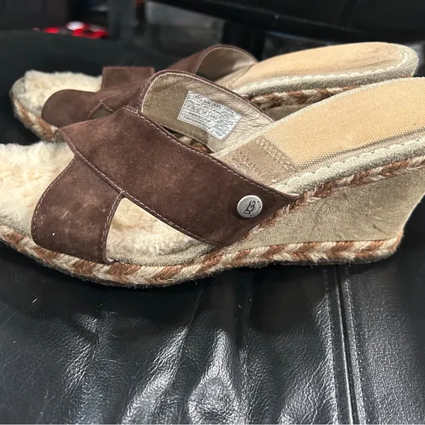 UGG Women's Brown Shearling Mules - Image 6