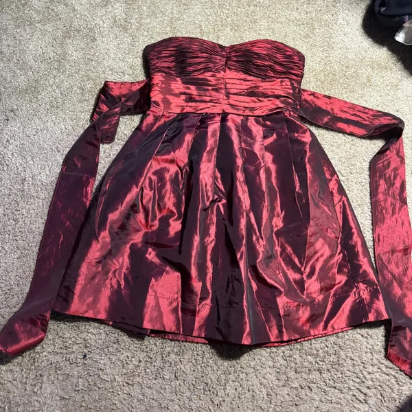 Angie Burgundy Iridescent Strapless Cocktail Dress‎ Smocked Back Size S - Image 2