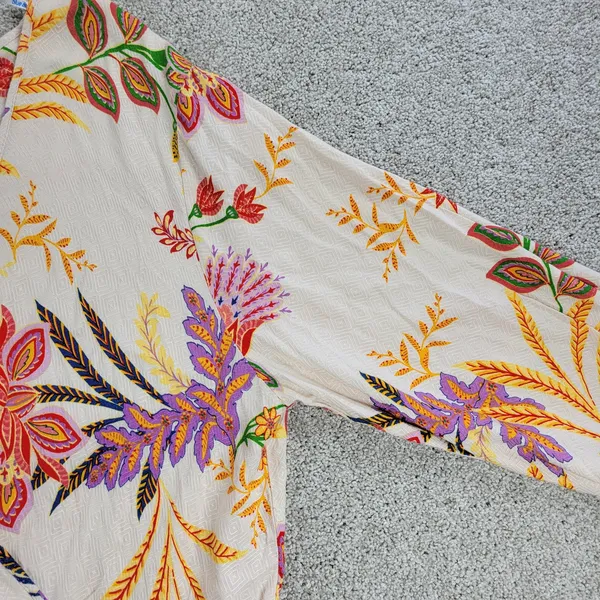 Blue Island Beach Wrap Dress M Cream‎ Red Floral Ruffle Hem Tie Waist New - Image 5
