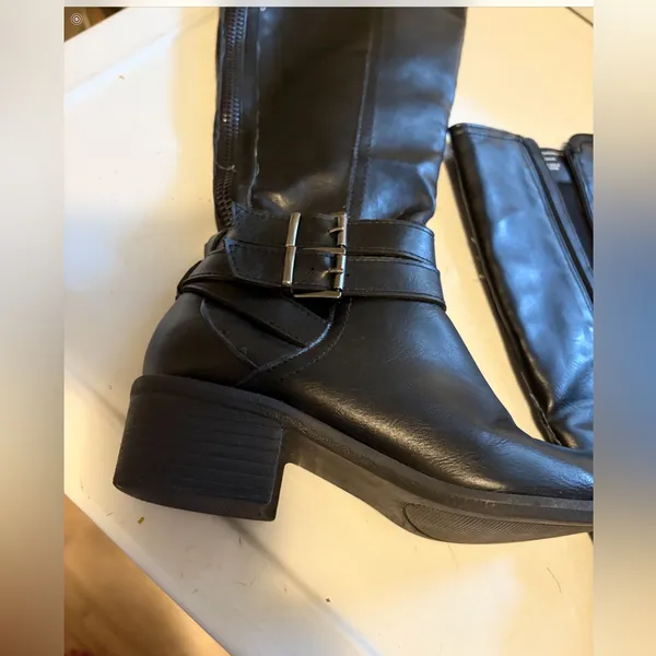 Madden girl Warner's fall neutral black buckle ridding boots zippered size 6 - Image 4