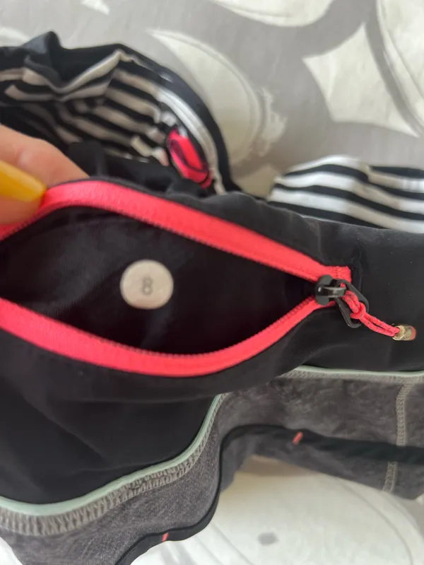 Lululemon Speed Up Shorts - Image 3