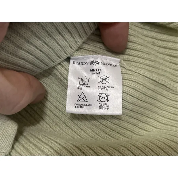 Brandy Melville Mint Green V-Neck Button Cardigan Sweater One Size Preppy Casual - Image 4