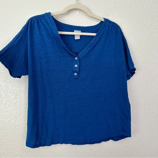 Chico’s 100% Linen Blue Stretch Henley Short Sleeves Tee, Sz Large - Image 2