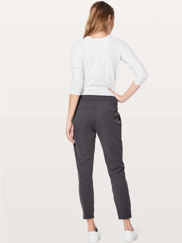 Lululemon On the Fly Athletic Athleisure Pants Joggers Dark Shadow Grey Size 8 - Image 2