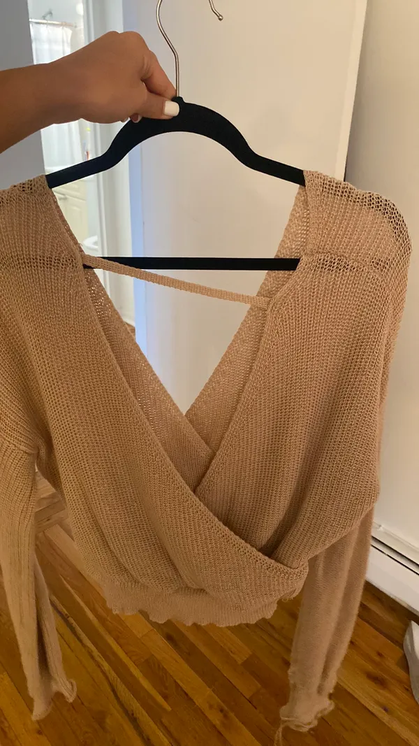 SheIn Cropped Crossover Sweater With Open Back - Image 4