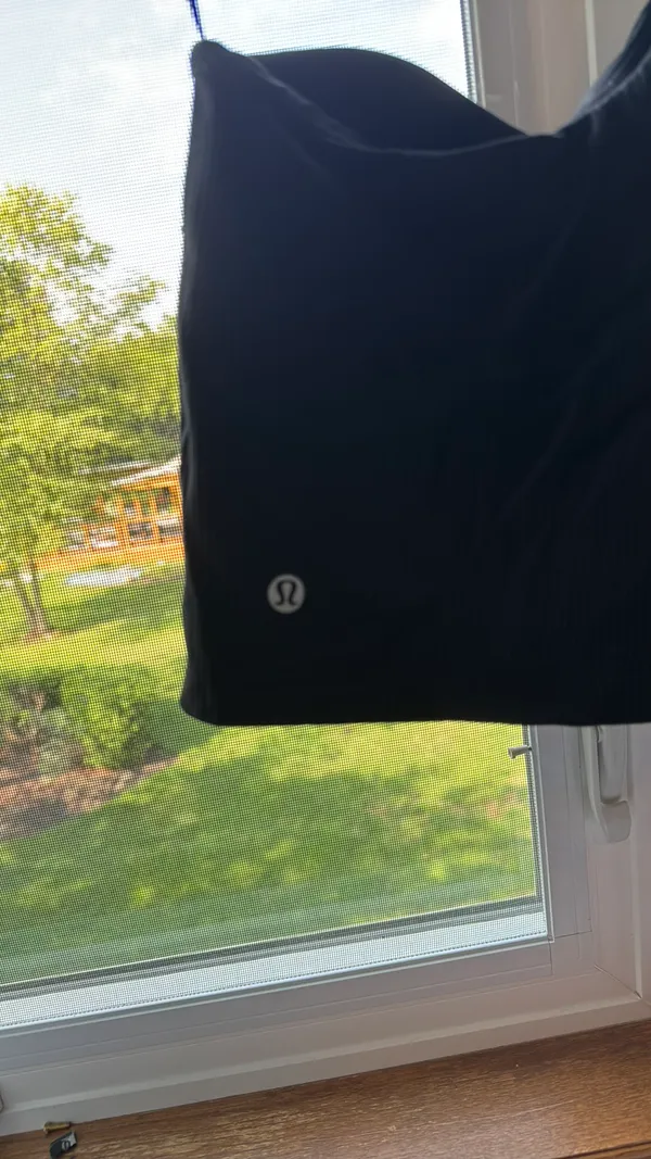 Lululemon Top - Image 4