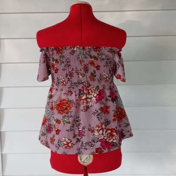 Monteau Off Shoulder Smocked Top Sz M - Image 4