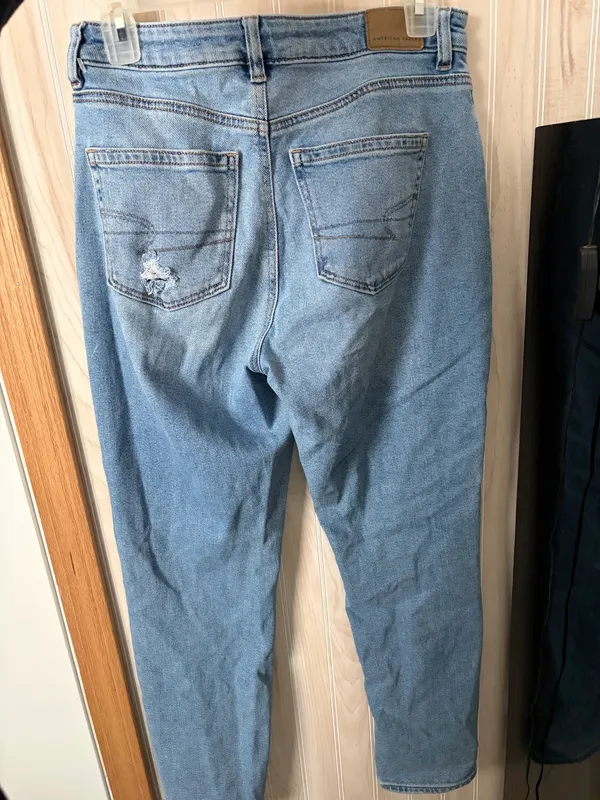 American Eagle Jeans - Image 2