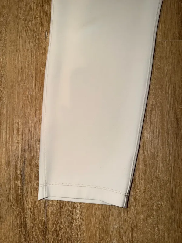 Lululemon Pants High-Rise - Image 2