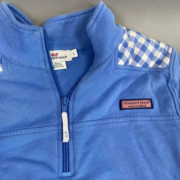 Vineyard Vines Quarter Zip Classic Design - Image 6