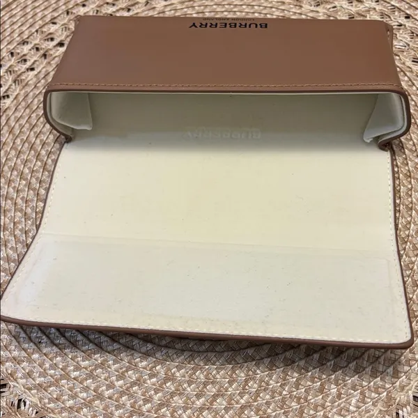 Burberry BrownLeather London Sunglasses CaseEyeglasses Authentic Luxury CaseOnly - Image 3