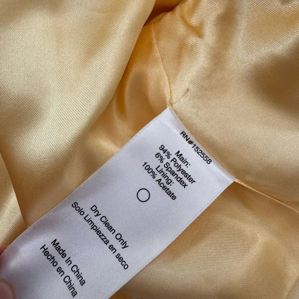 Delfi collective Emily cropped blazer in banana nwt s - Image 5