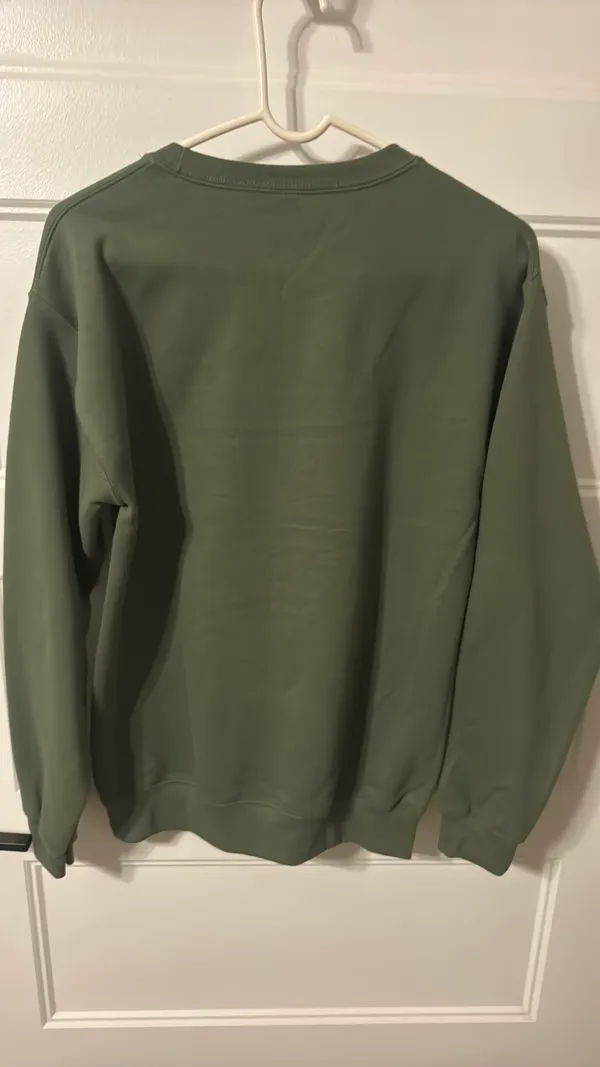Gildan Santa holiday sweatshirt - Image 2